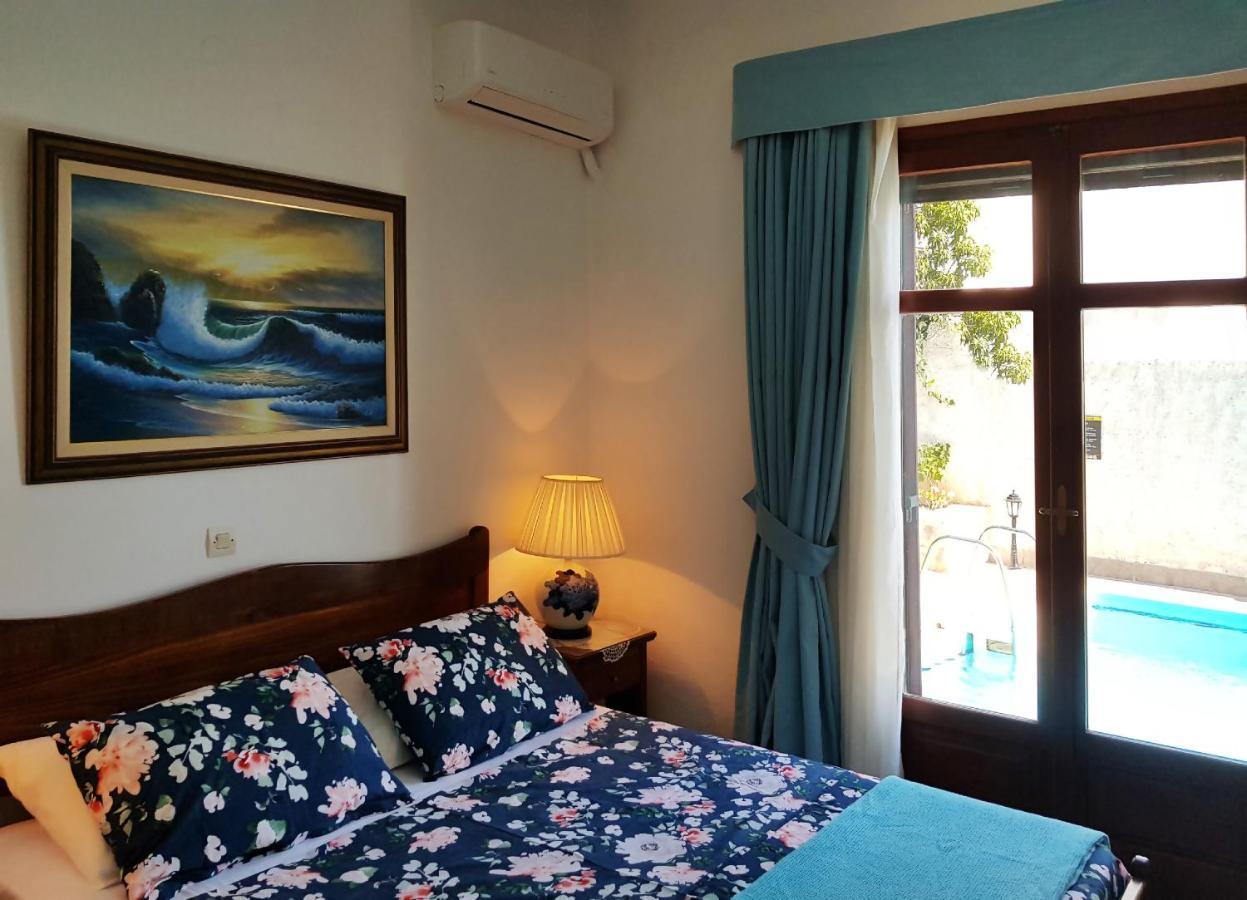 Villa Sunset With Stunning Sea View, Kids Area And Hammocks On Roof Terrace Agia Triada Exteriör bild